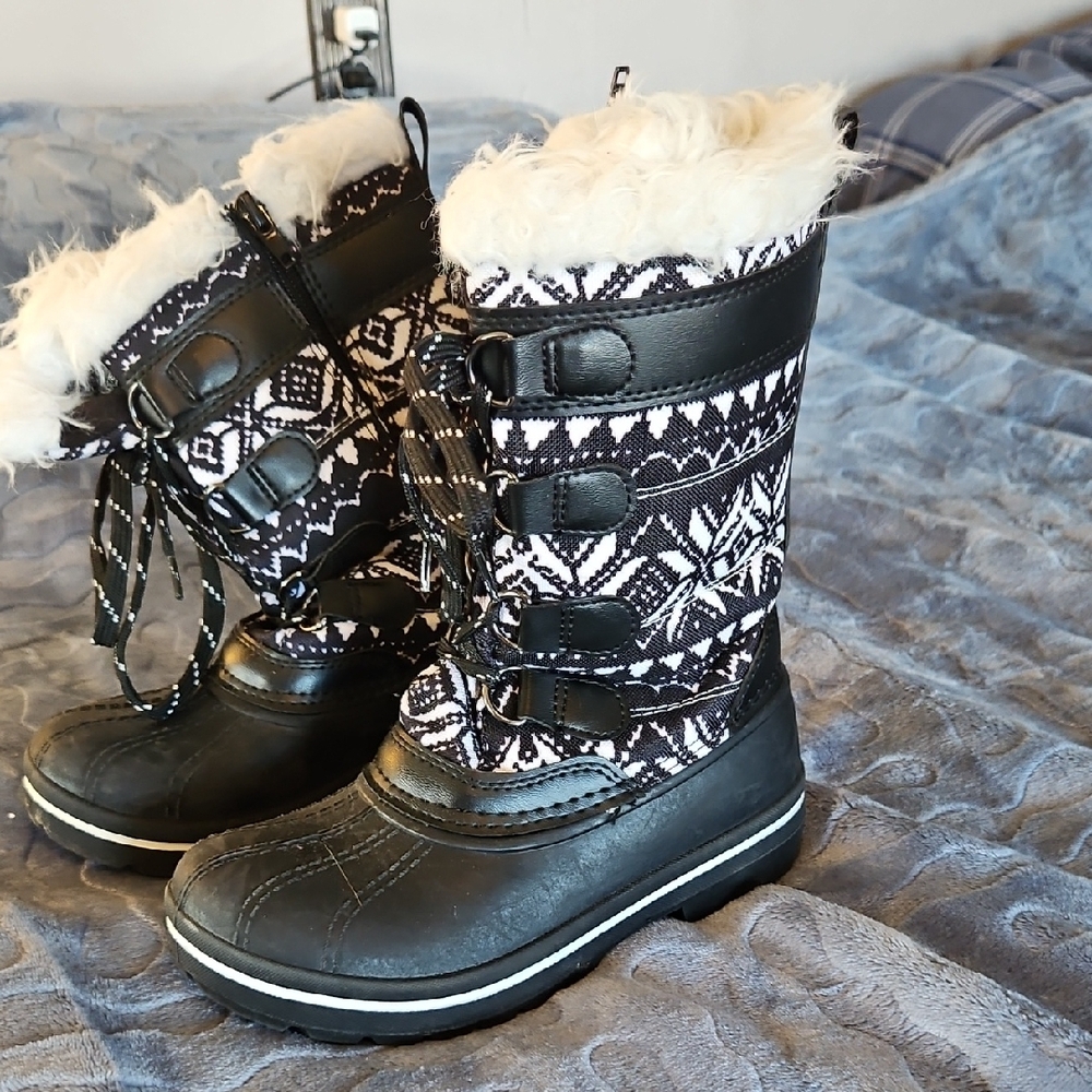 Stylish Black and White Winter Boots